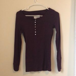 Comfortable long sleeved top